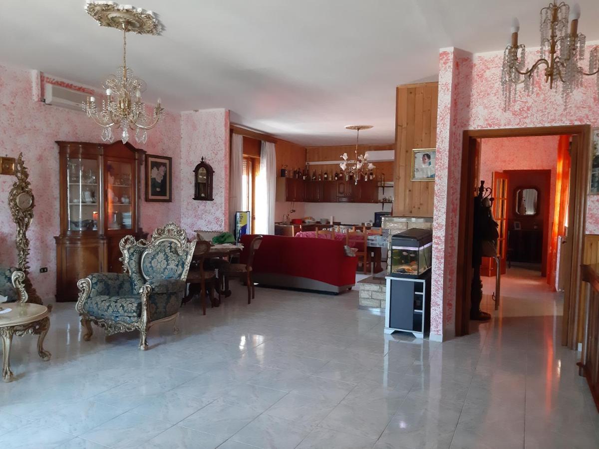 A Casa Di Roberto Appartement Porto Cesareo Buitenkant foto